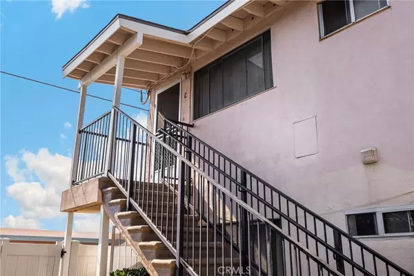 Costa Mesa, CA 92627,2223 Rutgers DR
