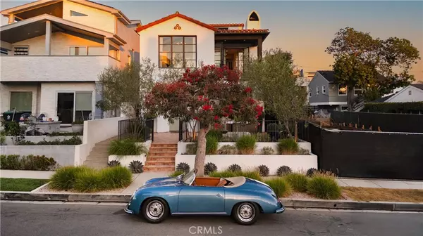 Corona Del Mar, CA 92625,616 Narcissus AVE