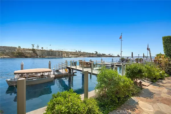 Newport Beach, CA 92661,2238 Channel RD