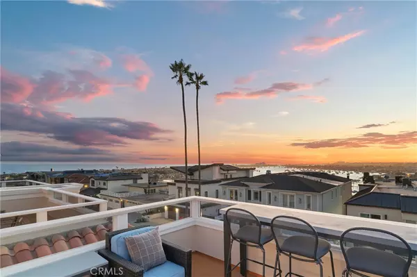 302 Carnation AVE, Corona Del Mar, CA 92625