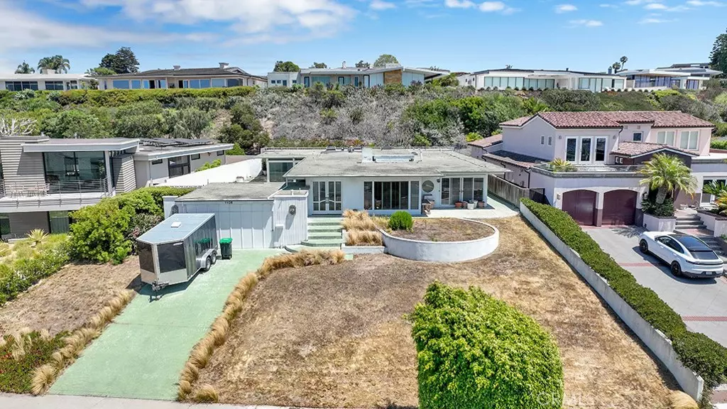 1106 Goldenrod AVE, Corona Del Mar, CA 92625