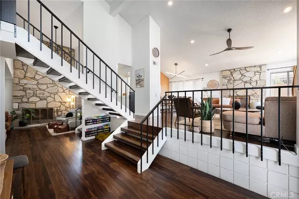 Mission Viejo, CA 92691,25481 Classic DR