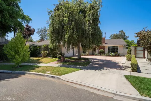 Los Alamitos, CA 90720,11121 Kensington RD