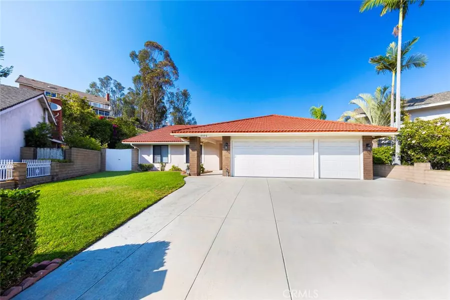 2326 Calle Meleno, Fullerton, CA 92833