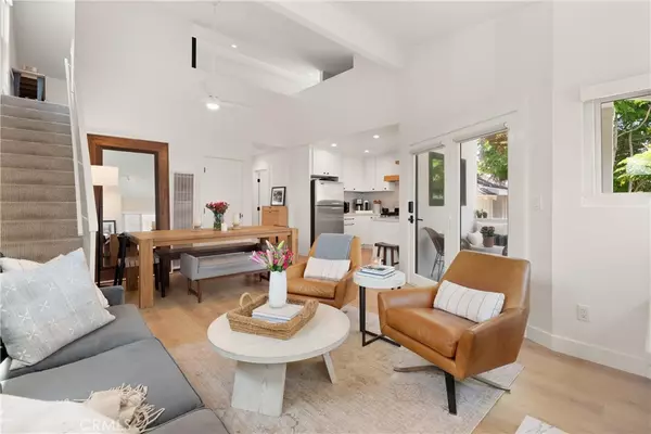 Corona Del Mar, CA 92625,617 1/2 Acacia AVE