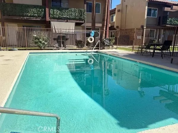 51080 Eisenhower #7, La Quinta, CA 92253