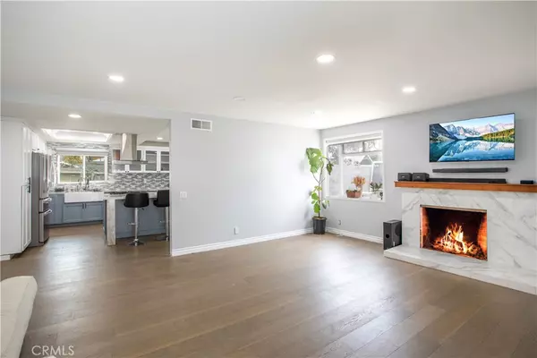 Costa Mesa, CA 92626,2750 San Carlos LN