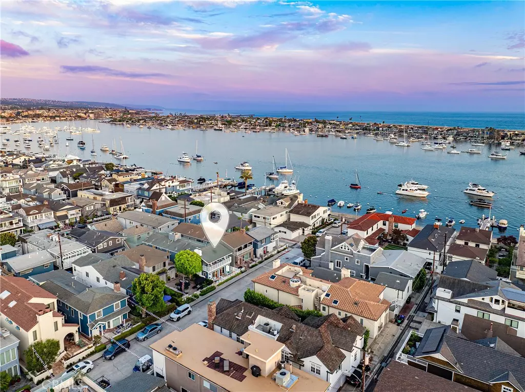 Newport Beach, CA 92662,112 Ruby AVE