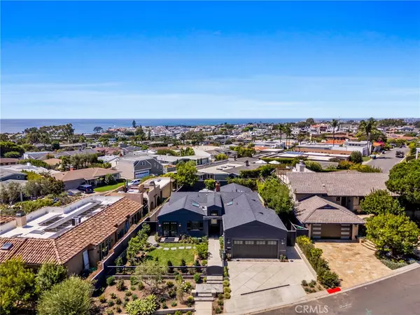 Corona Del Mar, CA 92625,531 De Anza DR