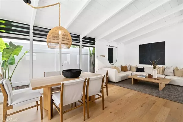 Newport Beach, CA 92661,1738 Miramar DR