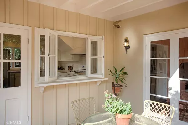 Newport Beach, CA 92660,61 Beacon Bay