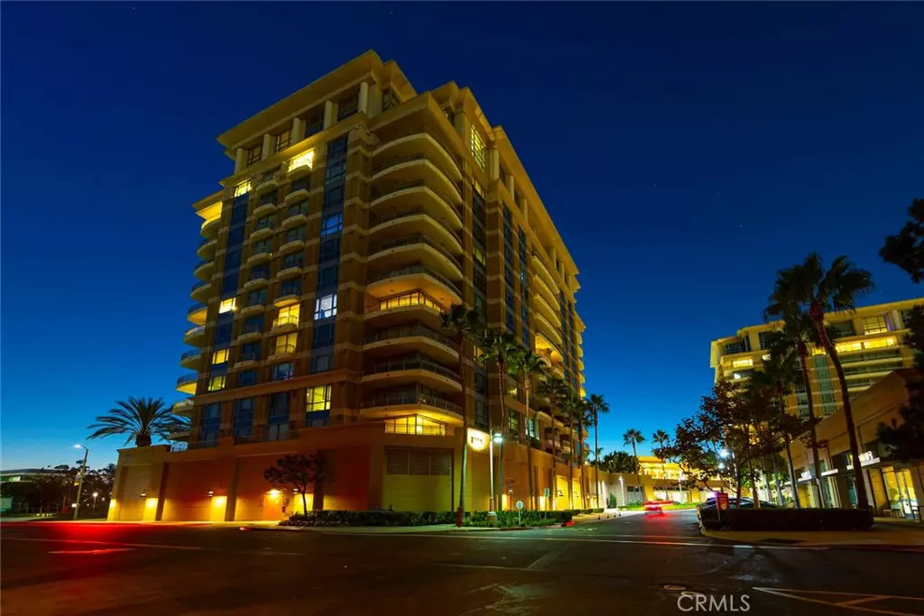 Irvine, CA 92612,8081 Scholarship