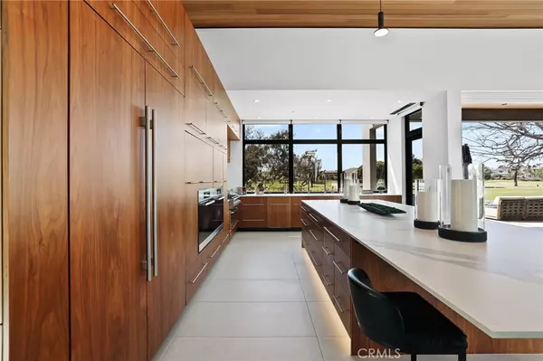 Huntington Beach, CA 92648,6691 Country CIR
