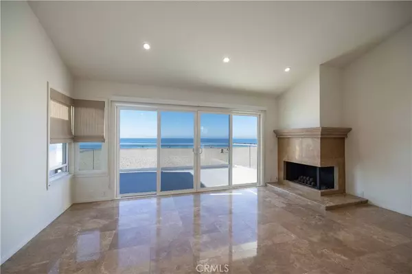 Newport Beach, CA 92663,3012 W Oceanfront