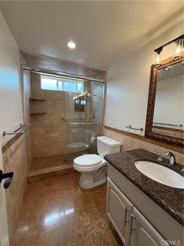 Newport Beach, CA 92663,3012 W Oceanfront