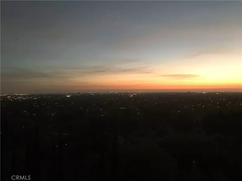 11393 La Vereda DR, North Tustin, CA 92705