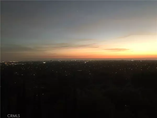 11393 La Vereda DR, North Tustin, CA 92705