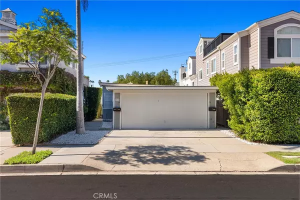 411 Jasmine AVE, Corona Del Mar, CA 92625