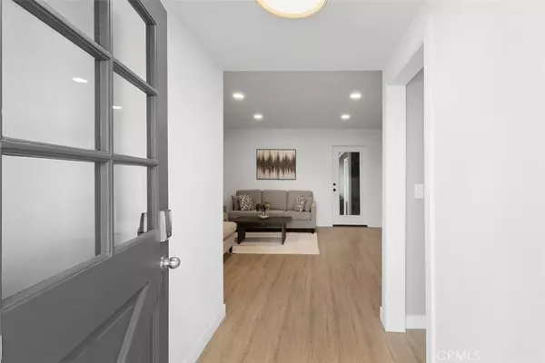 Anaheim, CA 92801,1007 N Mohawk