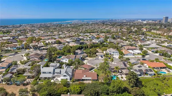 Corona Del Mar, CA 92625,3726 Blue Key
