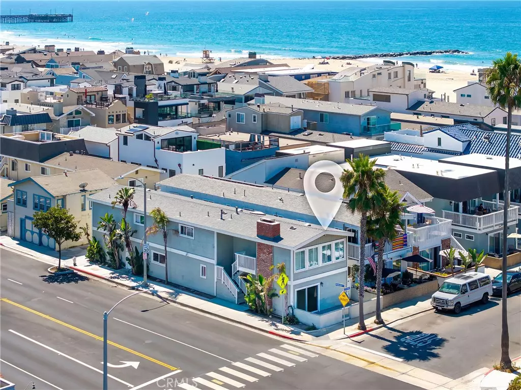 Newport Beach, CA 92663,126 31st ST