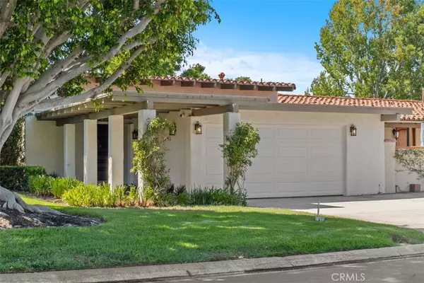 Newport Beach, CA 92660,525 Vista Flora