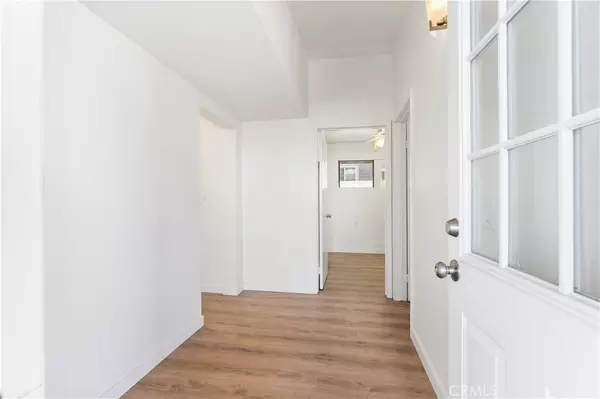 Costa Mesa, CA 92627,777 18th Street #B