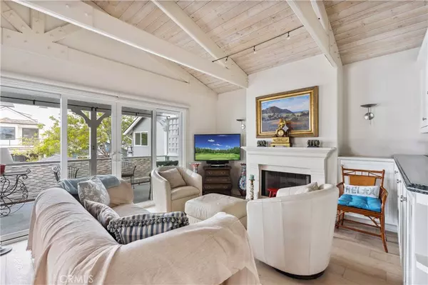 Newport Beach, CA 92662,130 Topaz #1/2