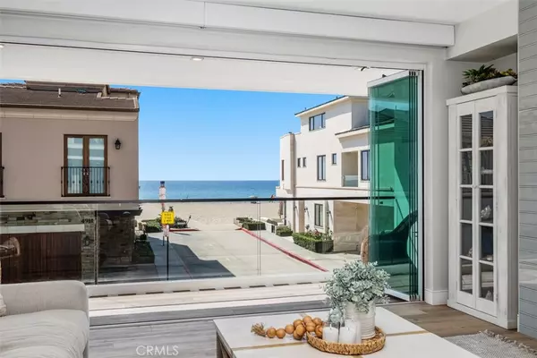 Newport Beach, CA 92663,4918 SEASHORE DR