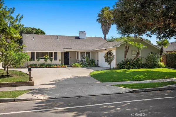 1212 Dover DR, Newport Beach, CA 92660