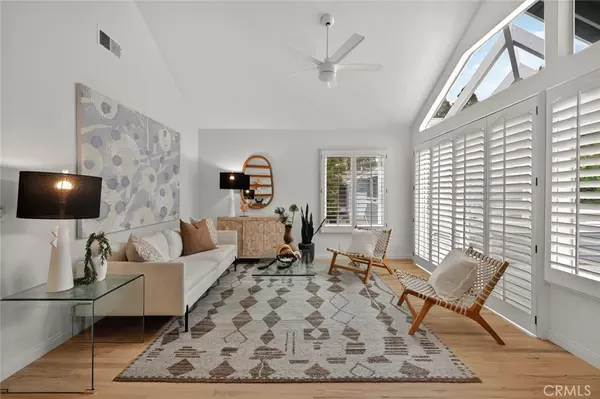 Newport Beach, CA 92660,105 Hartford