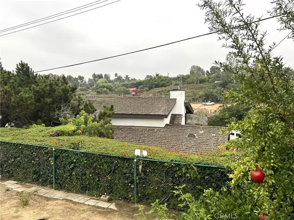 Newport Beach, CA 92660,2215 Golden