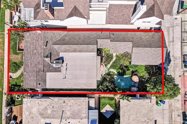 Corona Del Mar, CA 92625,310 Marigold