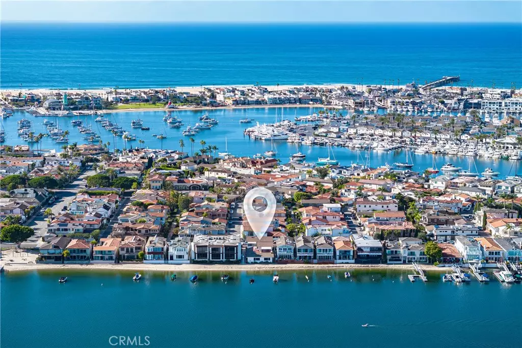 Newport Beach, CA 92663,318 Via Lido Nord