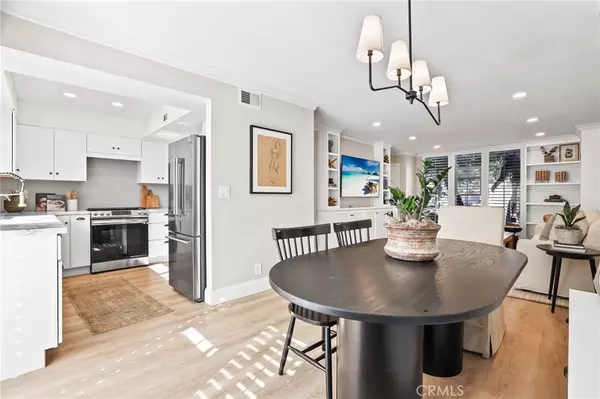 Newport Beach, CA 92660,2209 Vista Huerta