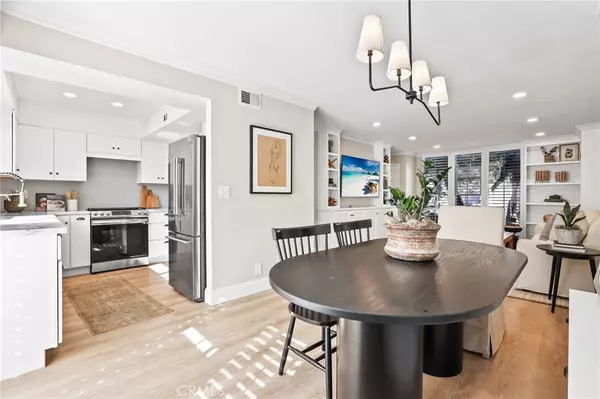 Newport Beach, CA 92660,2209 Vista Huerta