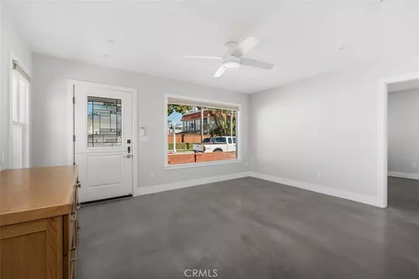 Newport Beach, CA 92661,1537 Miramar