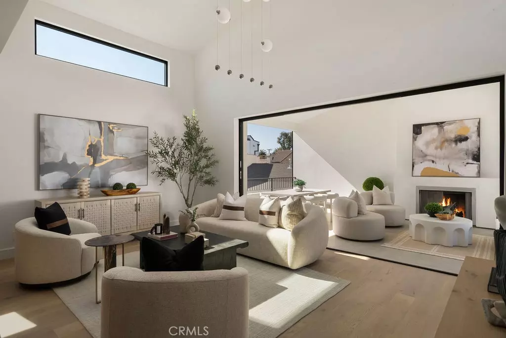 Corona Del Mar, CA 92625,512 1/2 Marigold AVE