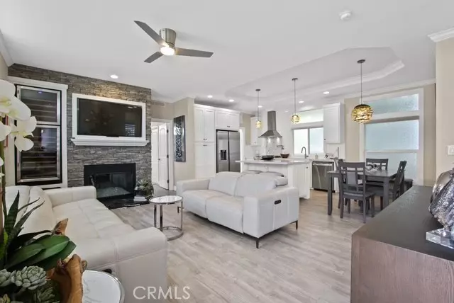 237 Plymouth AVE, Newport Beach, CA 92660