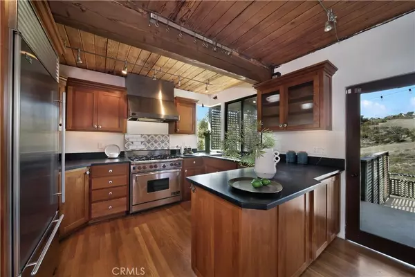 Laguna Beach, CA 92651,1505 Morningside DR