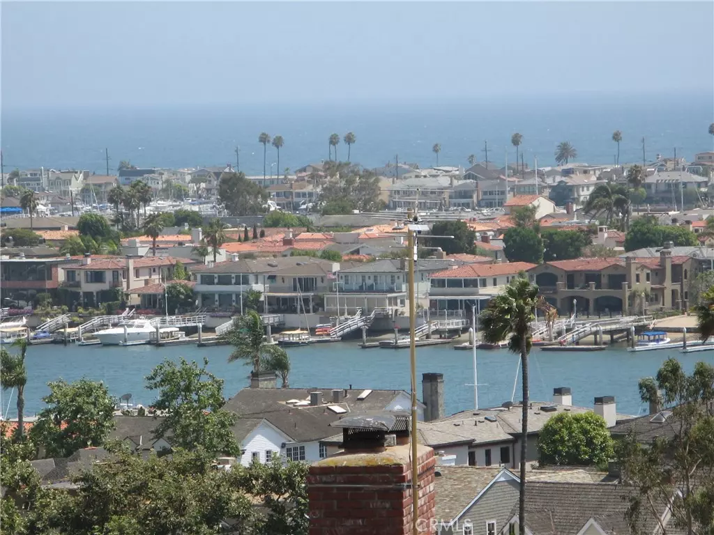 Newport Beach, CA 92663,900 Kings Road