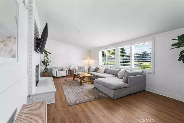 Costa Mesa, CA 92626,2314 Colgate