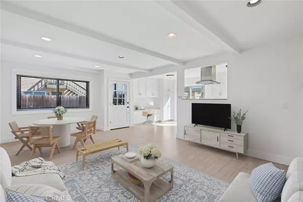 Costa Mesa, CA 92627,2048 Garden Ln #B