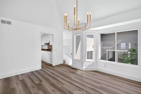 Corona Del Mar, CA 92625,928 Gardenia WAY