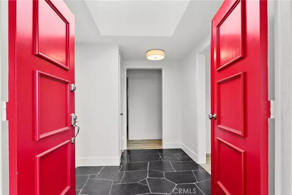 North Tustin, CA 92705,11252 Bimini