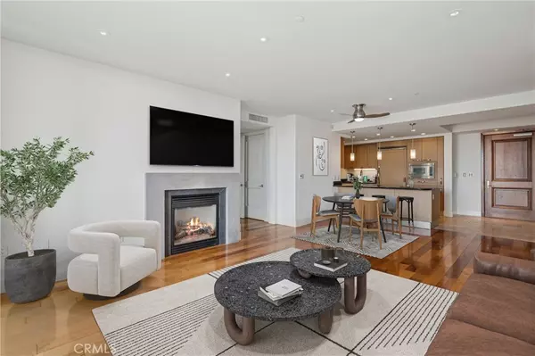 Irvine, CA 92612,3071 Scholarship