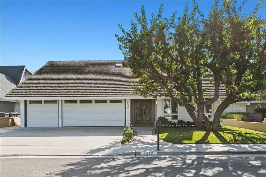 8542 Bayonne, Huntington Beach, CA 92646