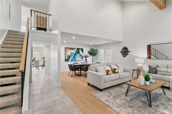 Huntington Beach, CA 92646,8542 Bayonne