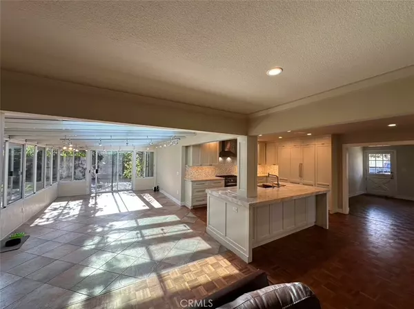 Newport Beach, CA 92660,1758 Centella