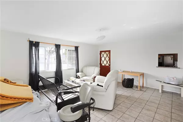 Westminster, CA 92683,8831 Rathburn